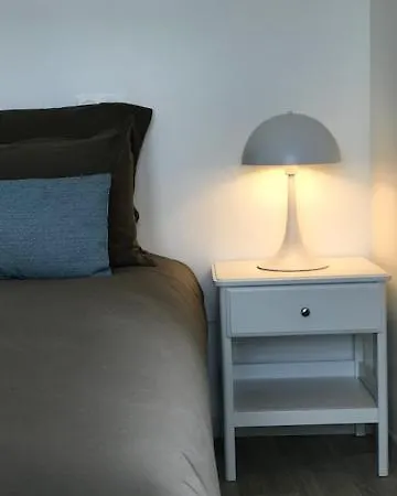 Louise De La Maison Saint-josse Apartment *